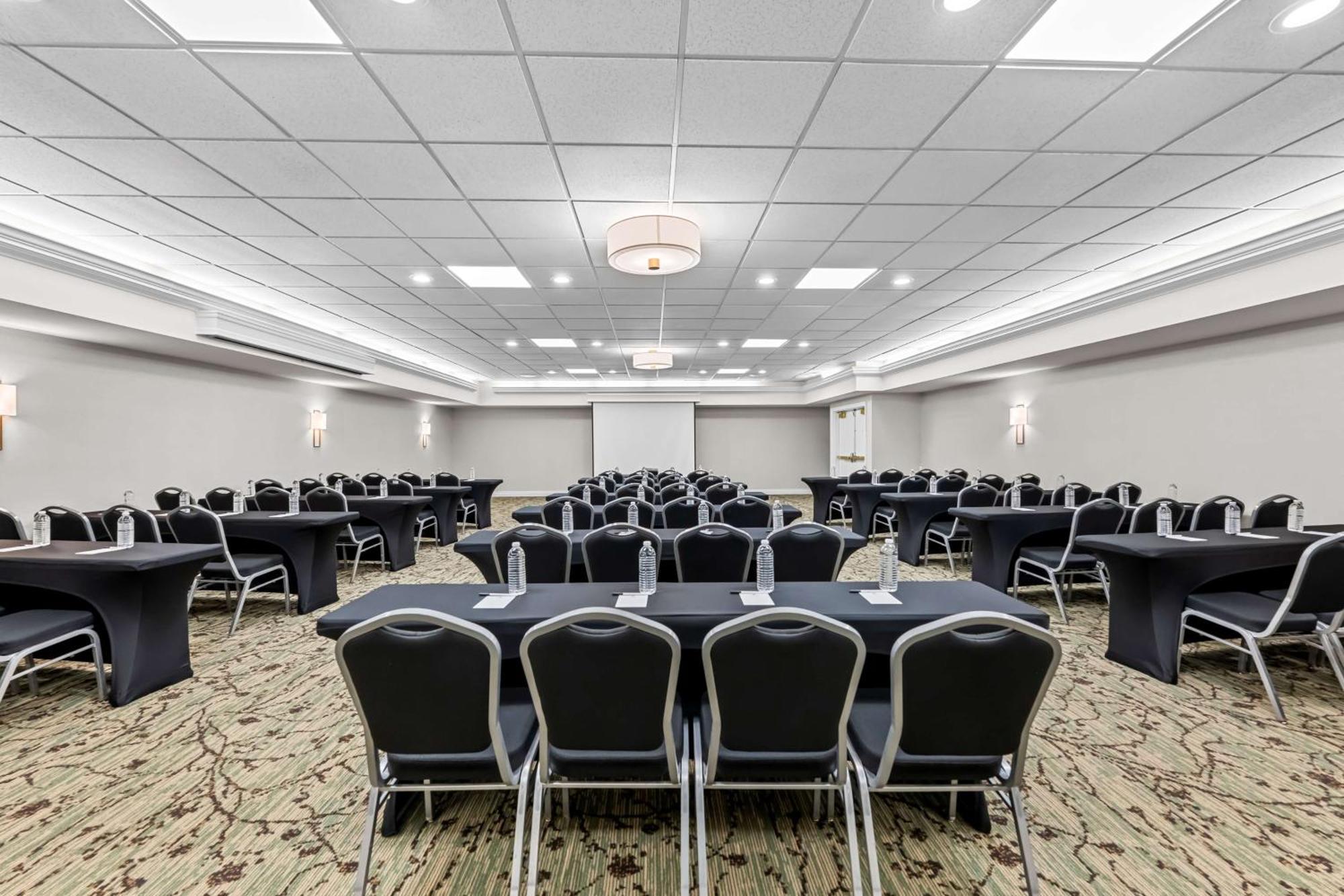 Best Western Plus Puyallup Hotel Экстерьер фото